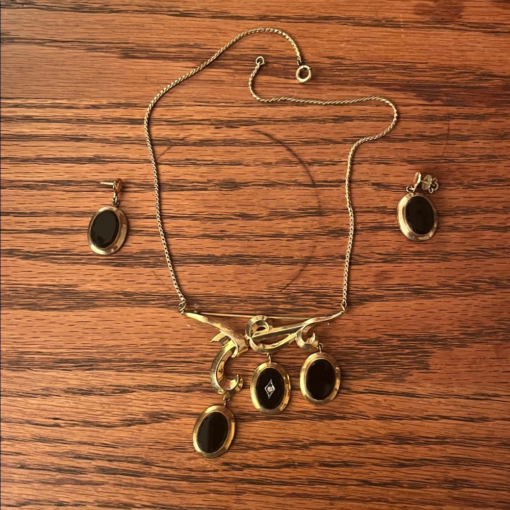 Vintage Deco Unique Choker Necklace & Earrings